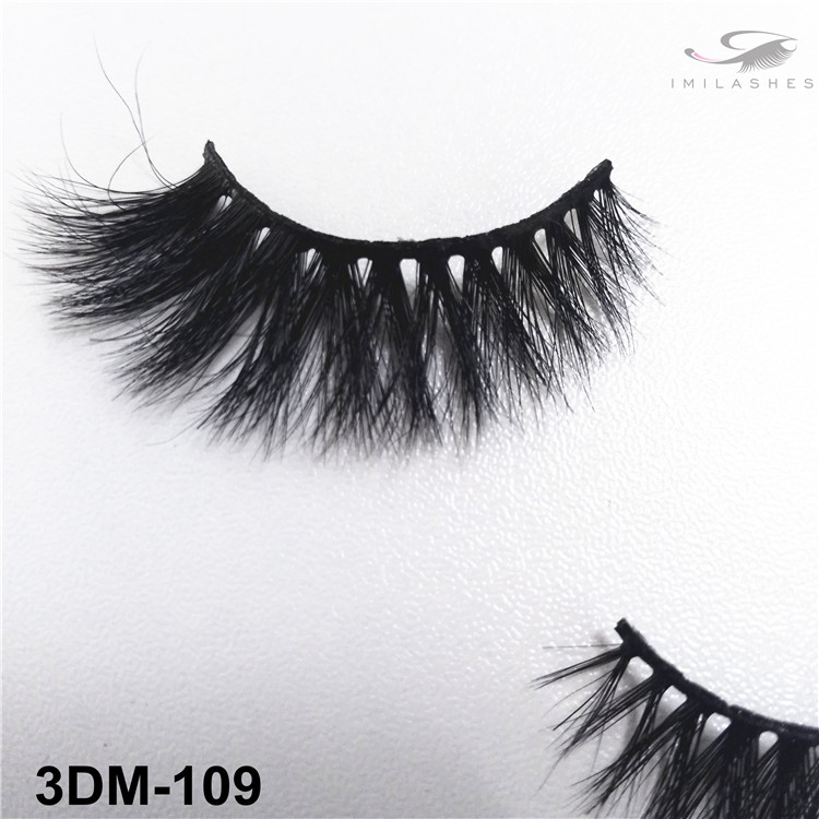 Daily use 3D mink lashes wholesale-V 